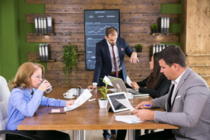 Salesforce Sales Cloud vs Service Cloud